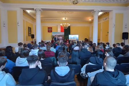 Nasz Gość_J.Kwasny_2.jpg