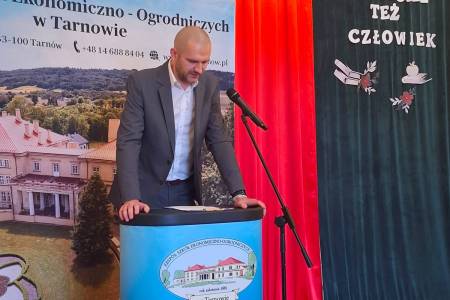 DEN_2026_05.jpg